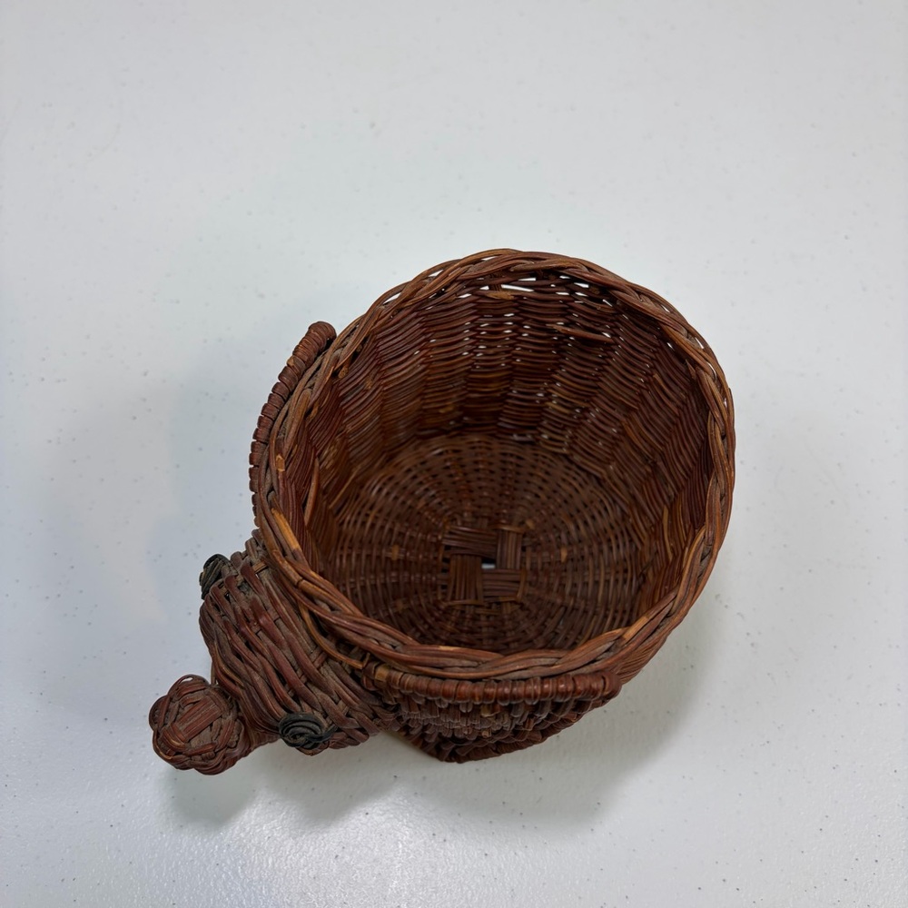 Vintage Woven Wicker Elephant Basket planter Trinket Eyes 70s 80s Owls Boho - Picture 5 of 8